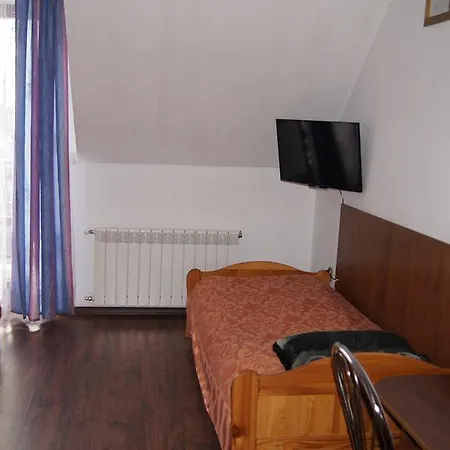 Pensjonat Pod Dębami - Sala Zabaw - Małpi Gaj - Blisko Centrum 3*