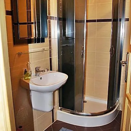 Guest house Willa Pod Debami - Sala Zabaw - Malpi Gaj - Blisko Centrum