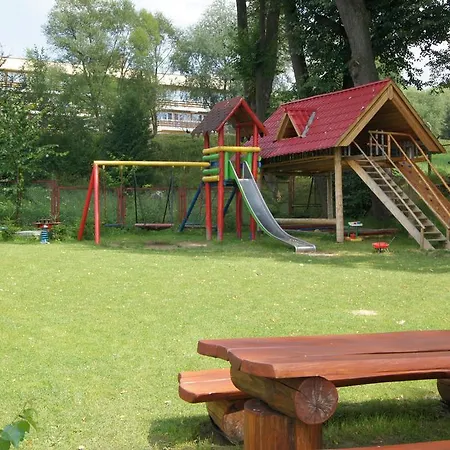 Pensionat Willa Pod Debami - Basen, Sala Zabaw - Malpi Gaj - Blisko Centrum