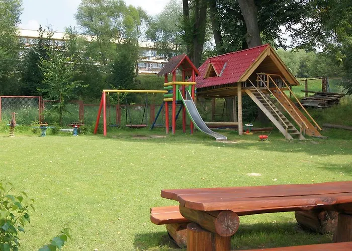 Affittacamere Pod Debami - Sala Zabaw - Malpi Gaj - Blisko Centrum